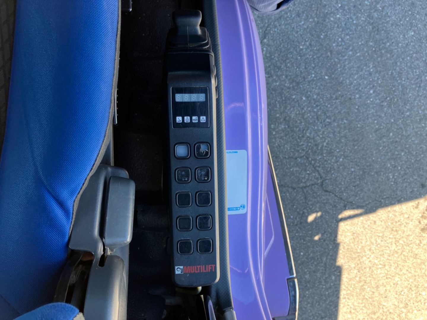 いすゞ ギガ QKG-CYZ77BMの写真26