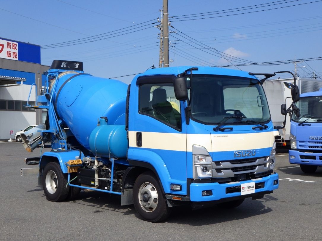 いすゞ フォワード 2PG-FRR90S1(2WD)の写真2