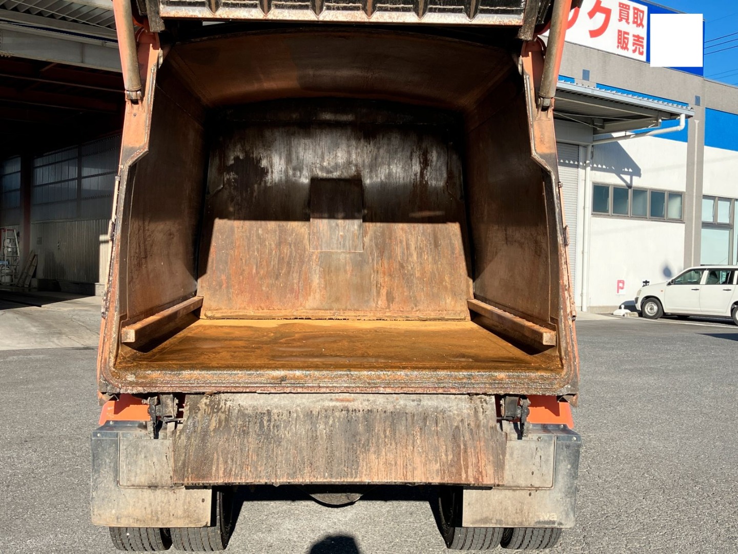 三菱 ファイター QKG-FK72FZの写真12