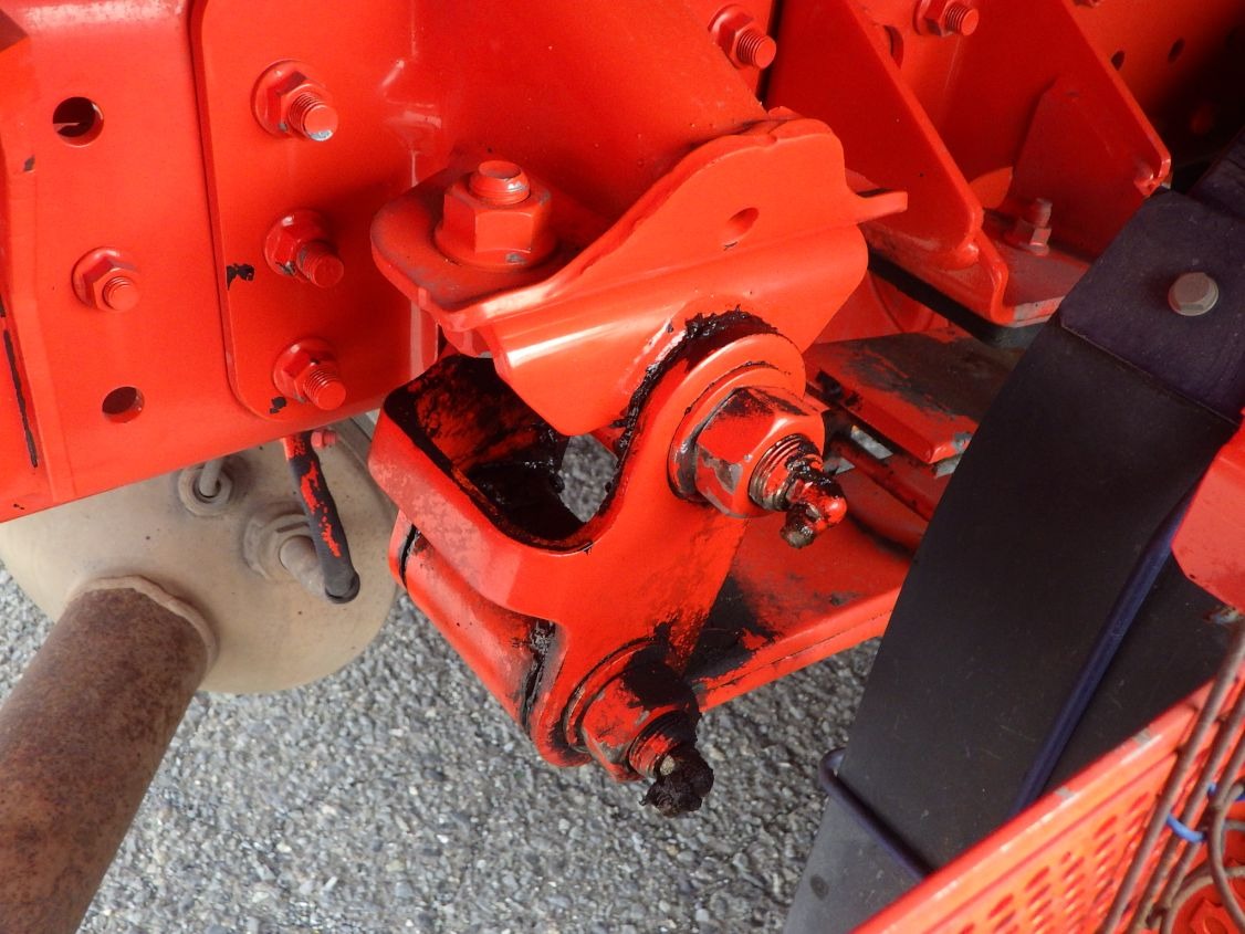 三菱 キャンター TPG-FEA80(2WD)の写真5
