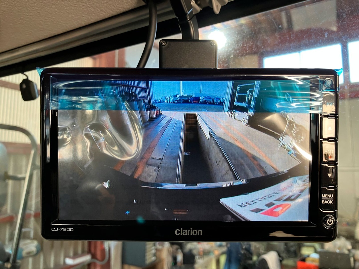 液晶バックモニター付きです。|日野 レンジャー 2PG-FD2ABA(2WD)の写真26