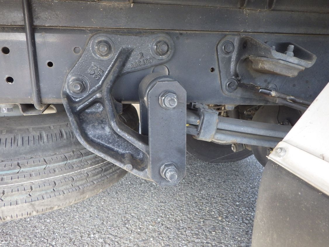 トヨタ TKG-XZU710(2WD)の写真5