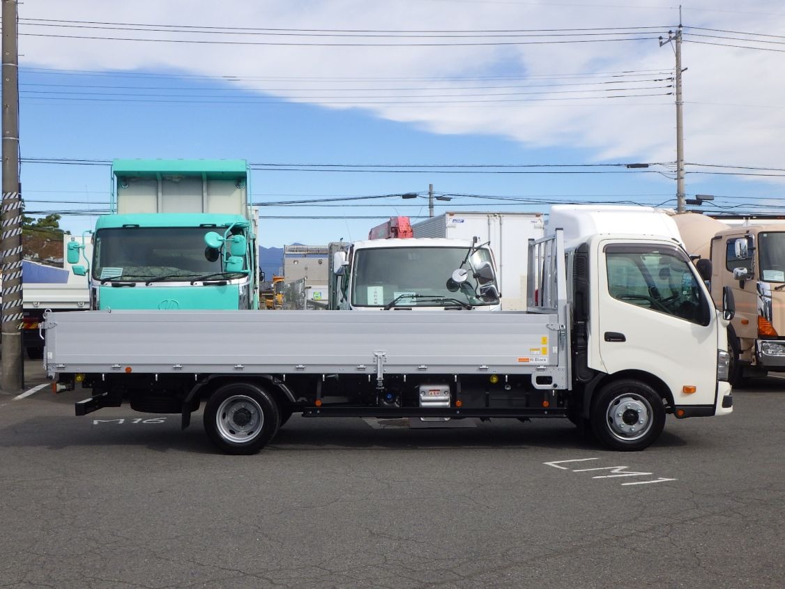 日野 デュトロ 2WG-XZU723N(2WD)の写真30