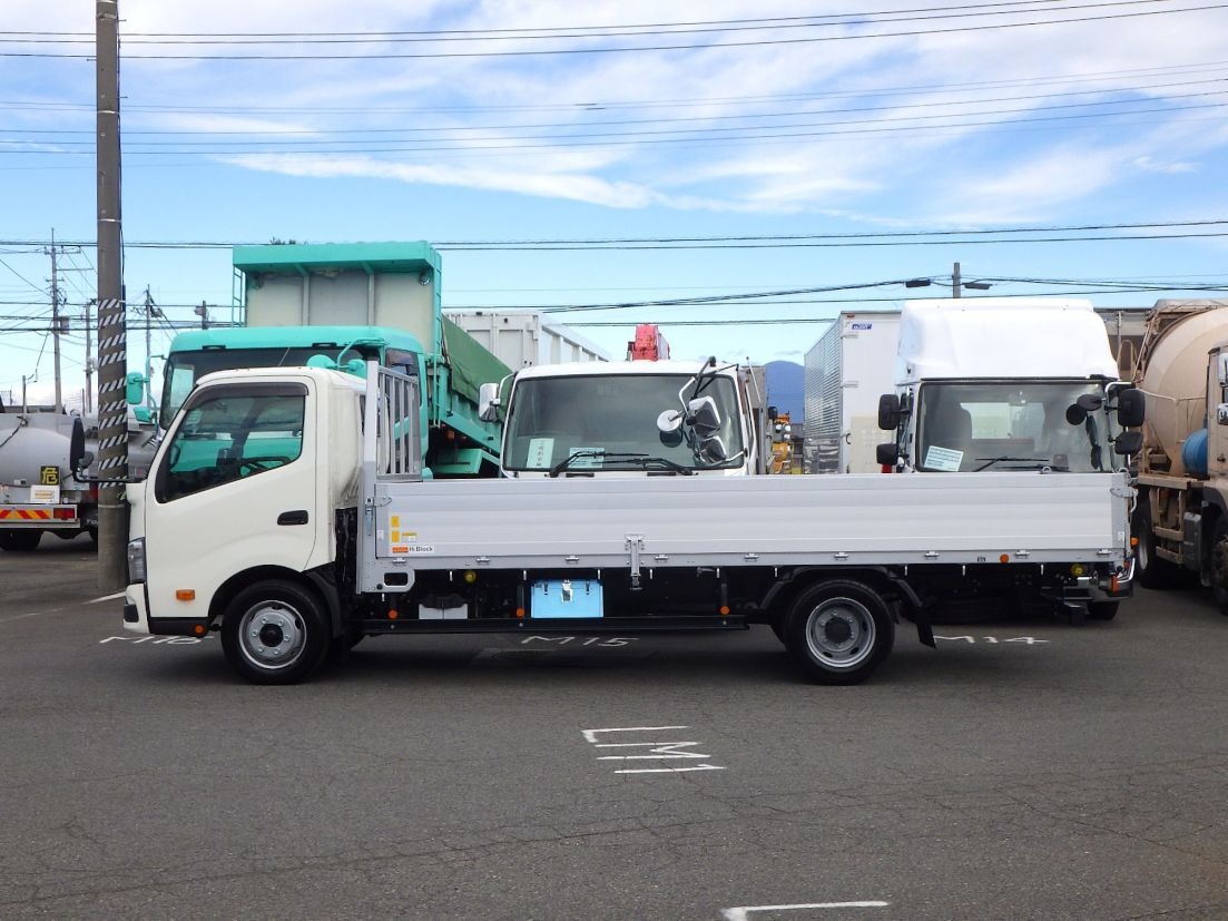 日野 デュトロ 2WG-XZU723N(2WD)の写真31