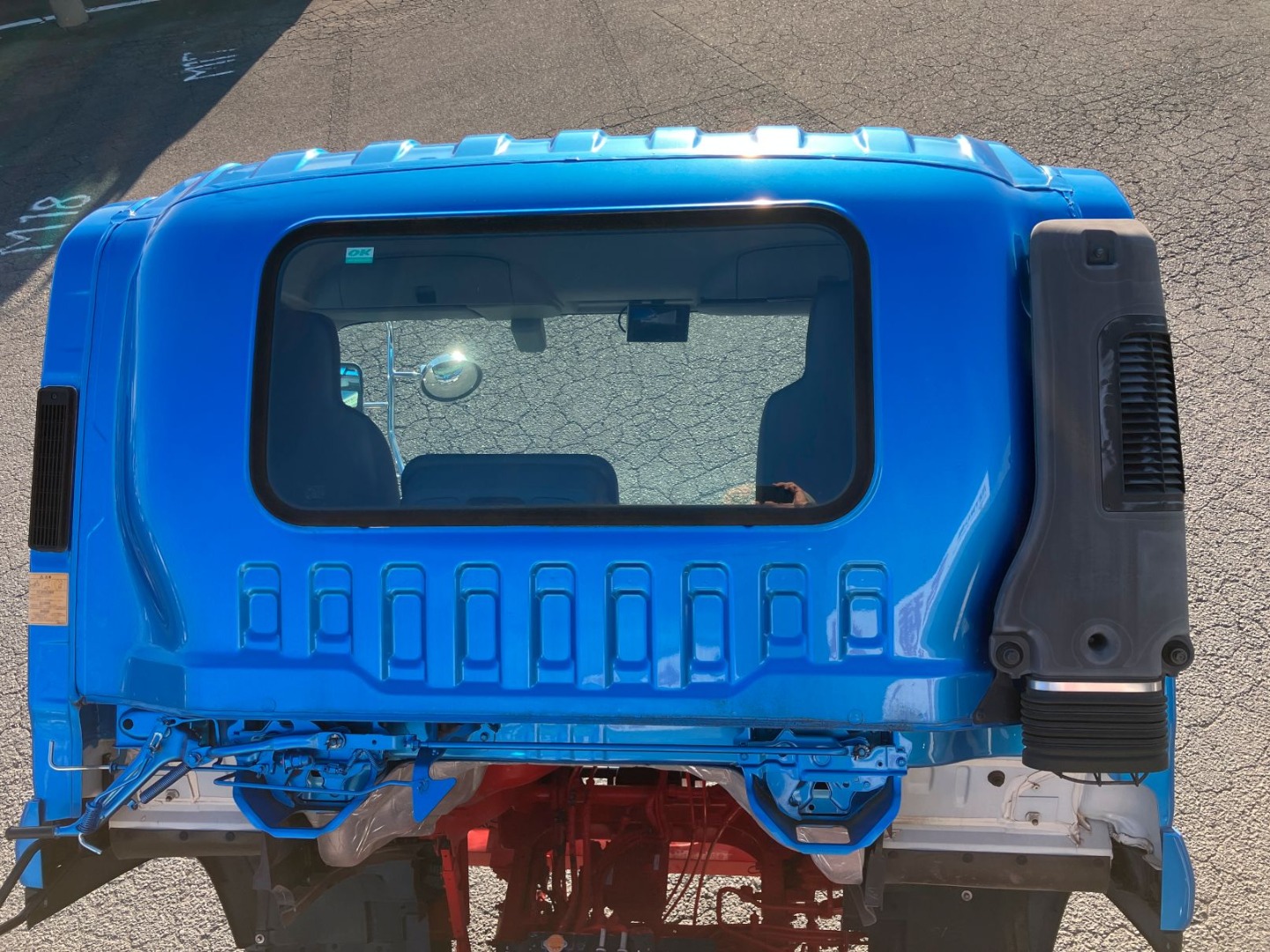 キャブバックの状態です。|いすゞ フォワード 2RG-FRR90S2(2WD)の写真28