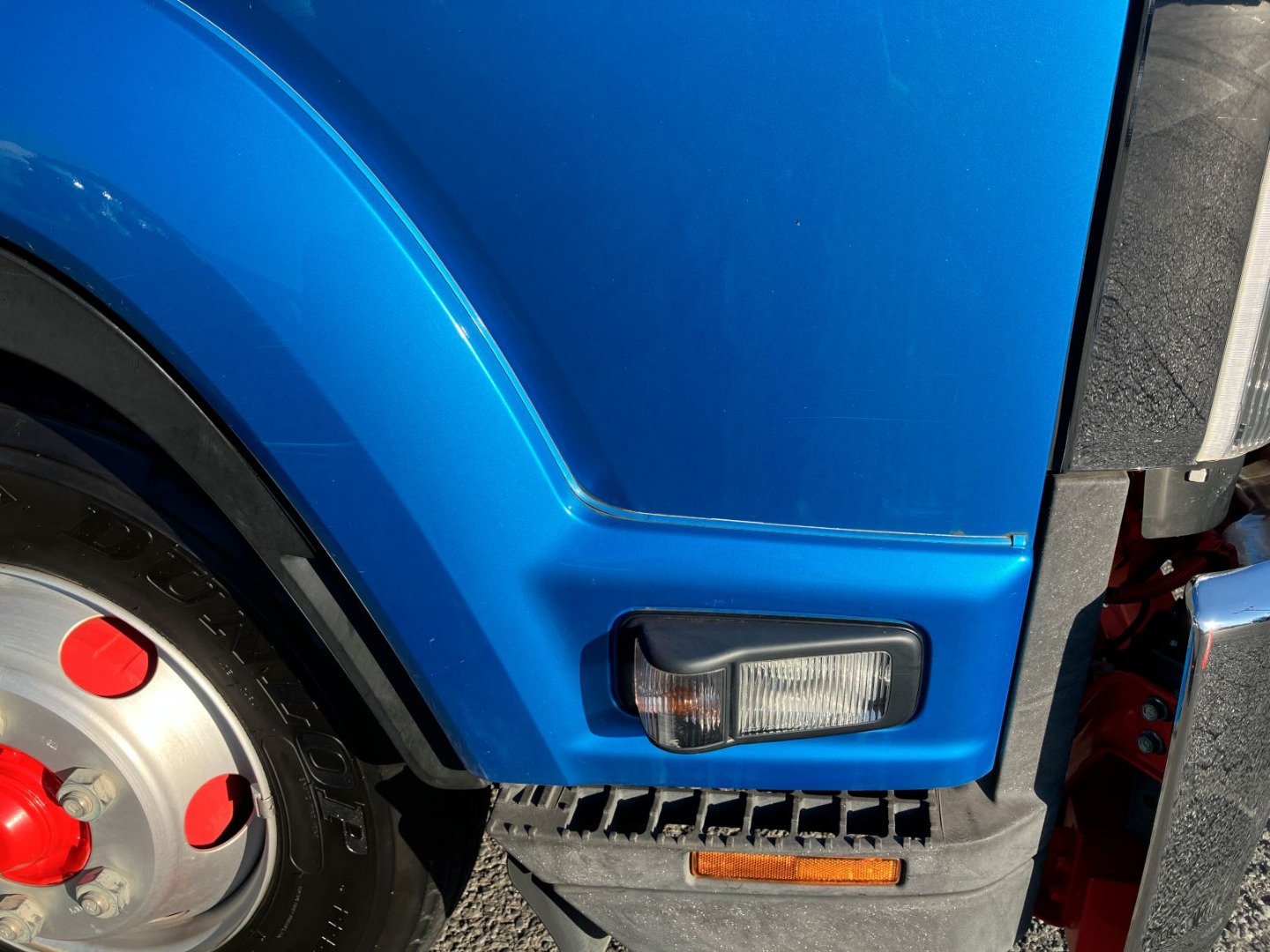 運転席側ドア下部に擦れがあります。|いすゞ フォワード 2RG-FRR90S2(2WD)の写真35
