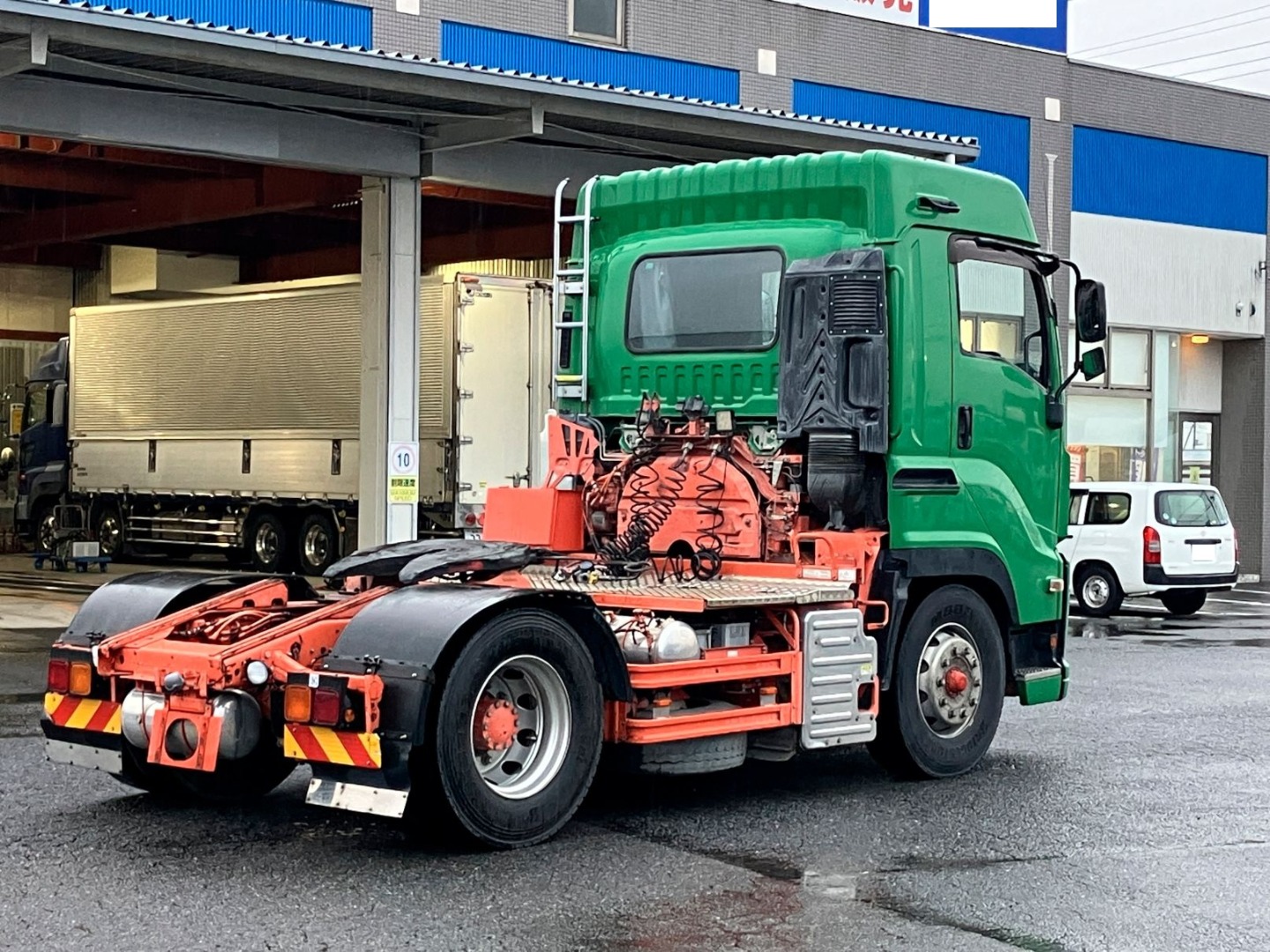 いすゞ ギガ QKG-EXD52BDの写真4
