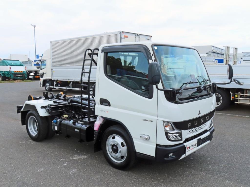 三菱 キャンター 2RG-FBAV0(2WD)の写真2