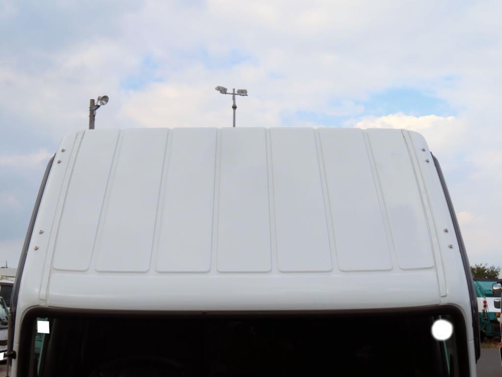 三菱 キャンター 2RG-FBAV0(2WD)の写真19