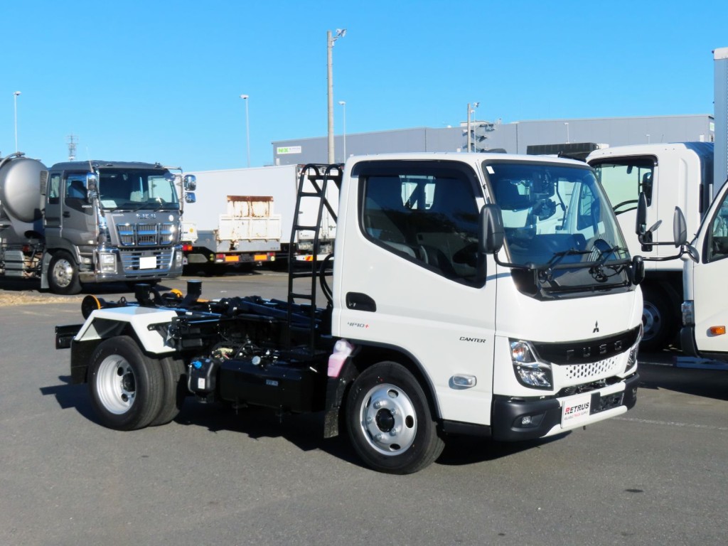 三菱 キャンター 2RG-FBAV0(2WD)の写真2