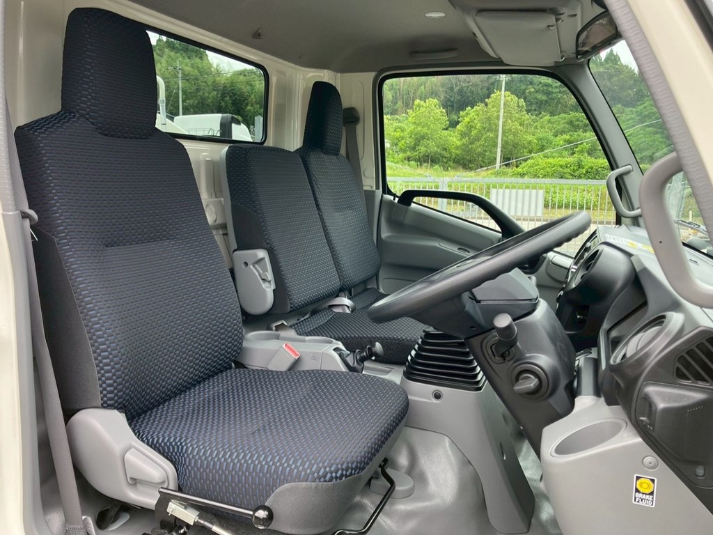 日野 デュトロ 2KG-XZU700M(2WD)の写真7