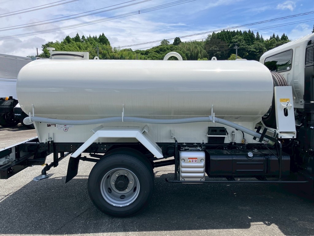 タンクの外観状態です。(運転席側)|日野 デュトロ 2KG-XZU700M(2WD)の写真12