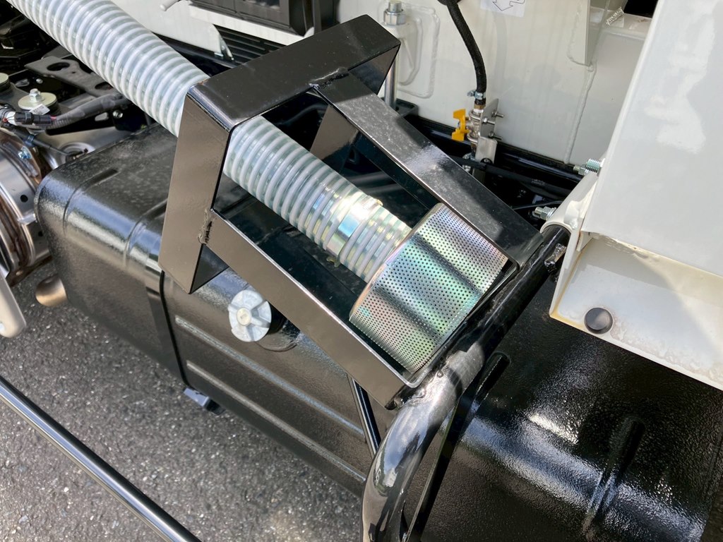 給水ホースです。|日野 デュトロ 2KG-XZU700M(2WD)の写真16