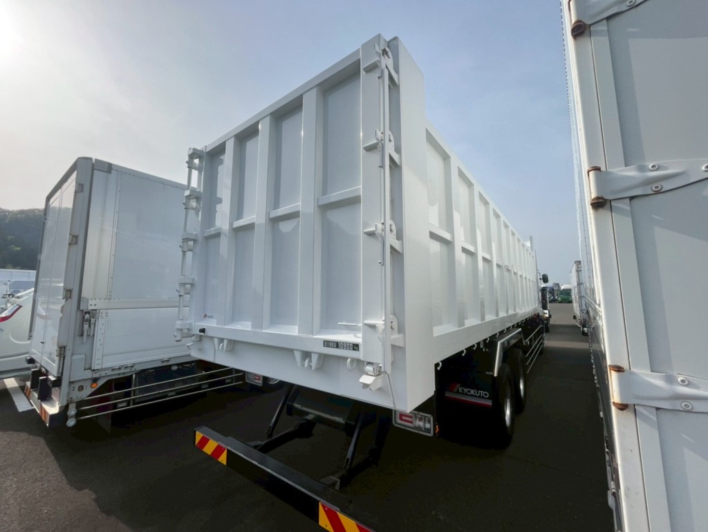 日野 プロフィア 2DG-FS1AHEの写真4