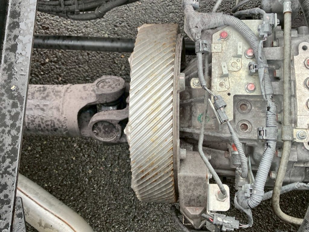 日野 プロフィア 2DG-FS1AHEの写真13