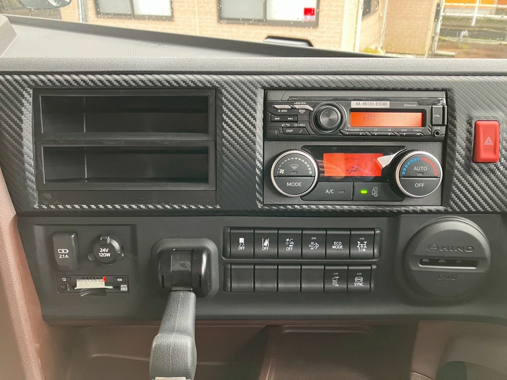 日野 プロフィア 2DG-FS1AHEの写真22