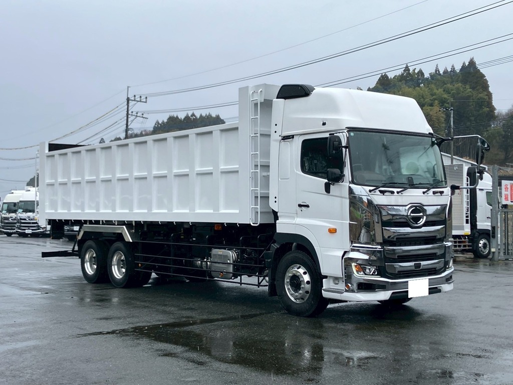 ホイールはアルミ製です。|日野 プロフィア 2DG-FS1AHEの写真2