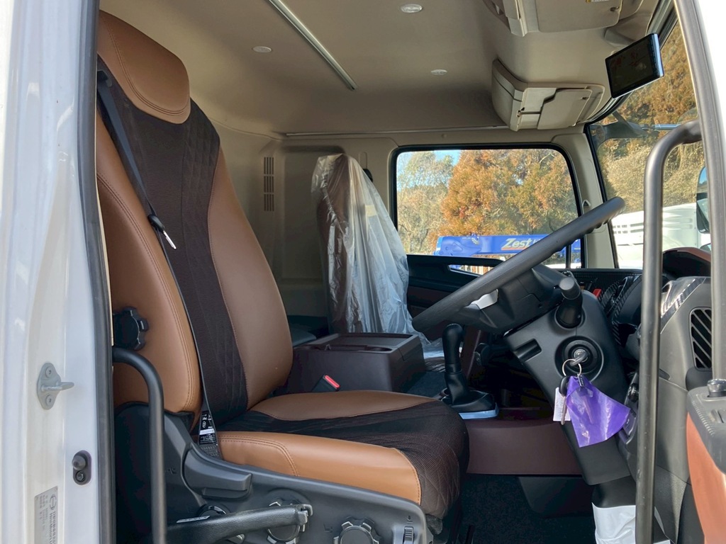 7|日野 プロフィア 2DG-FS1AJEの写真7