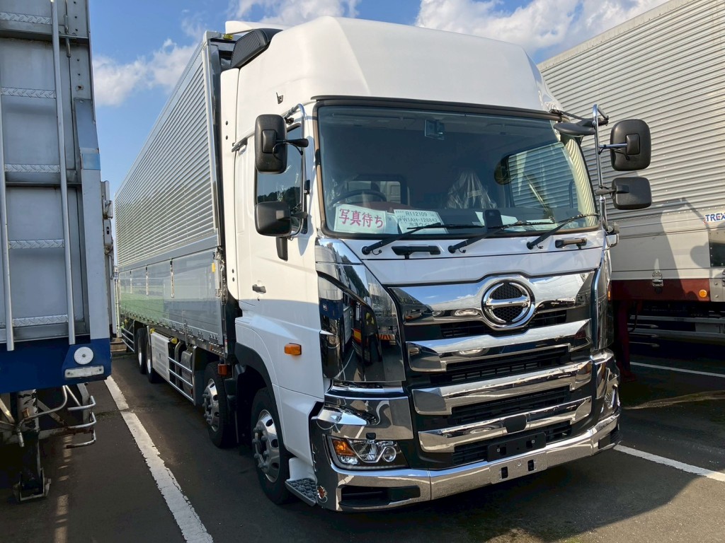 日野 プロフィア 2DG-FW1AHCの写真2