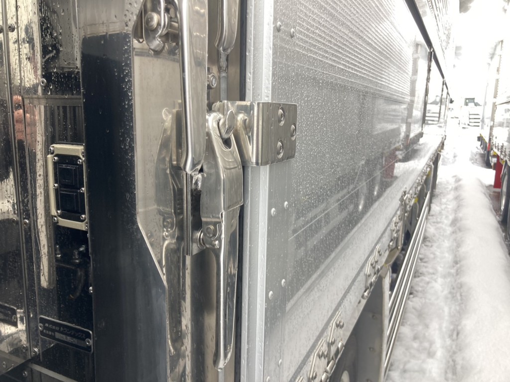 日野 プロフィア 2DG-FW1AHCの写真12