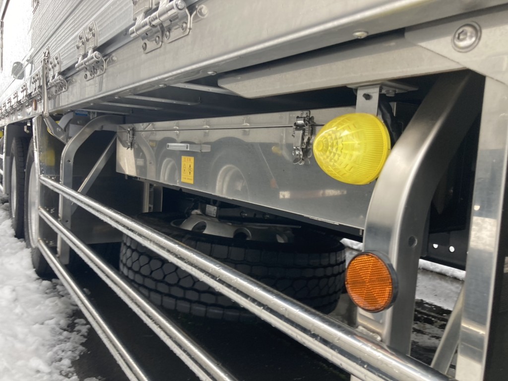 日野 プロフィア 2DG-FW1AHCの写真14