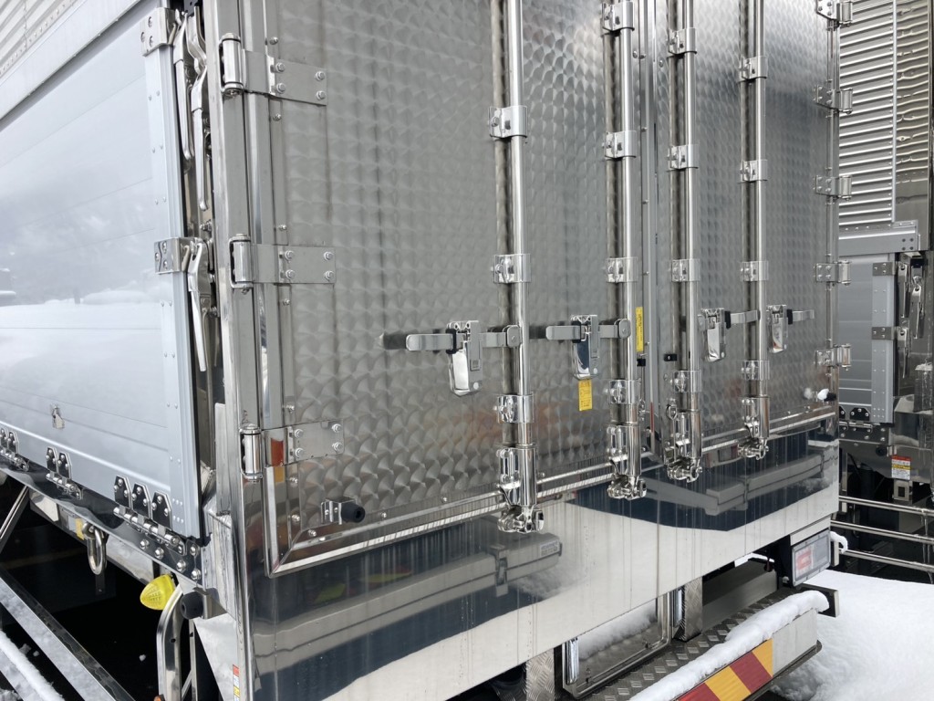 日野 プロフィア 2DG-FR1AHCの写真7