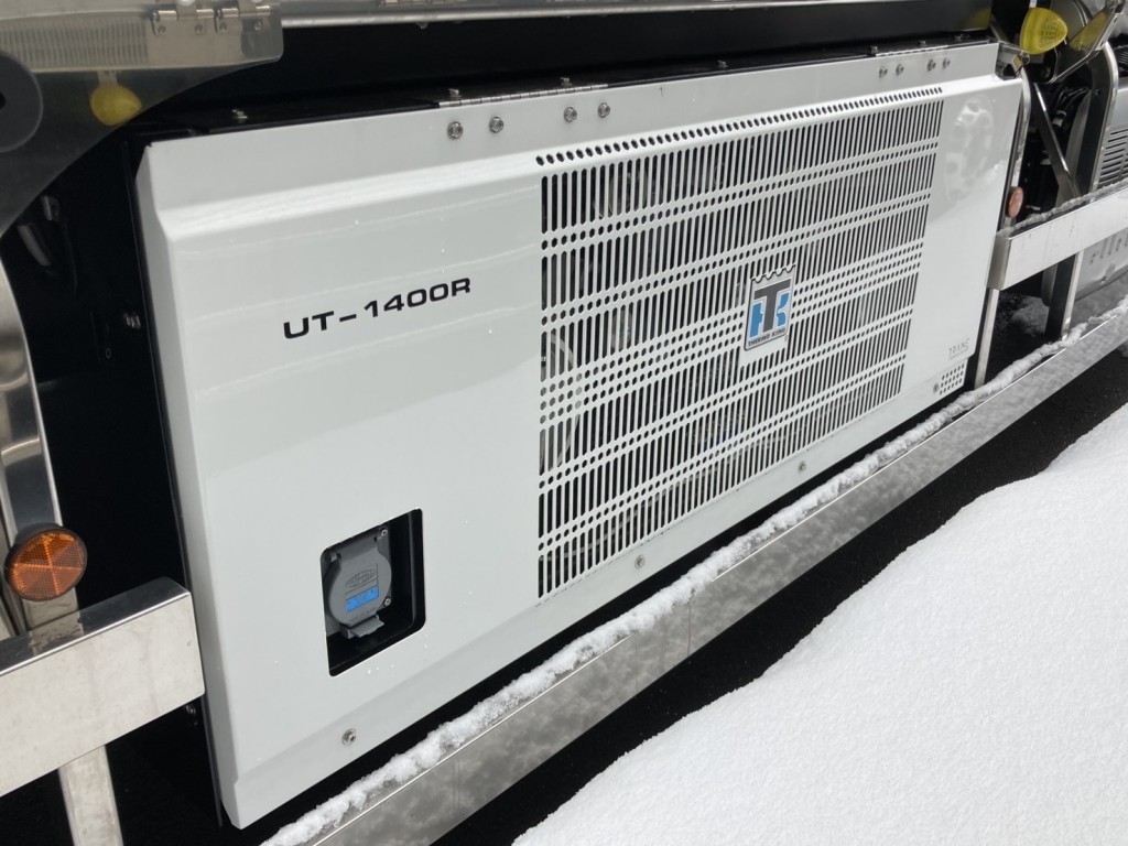 日野 プロフィア 2DG-FR1AHCの写真18