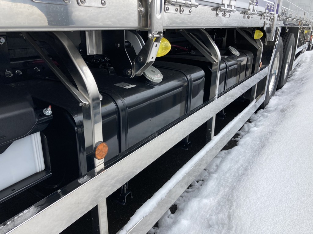 日野 プロフィア 2DG-FR1AHCの写真21