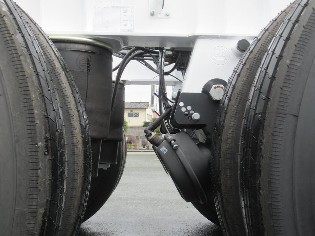 エアサス廻り|トレクス CTB32002改の写真5