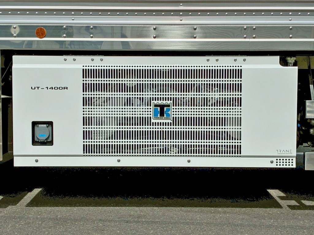 冷凍機はサブエンジン式です。|日野 プロフィア 2DG-FW1AHCの写真19