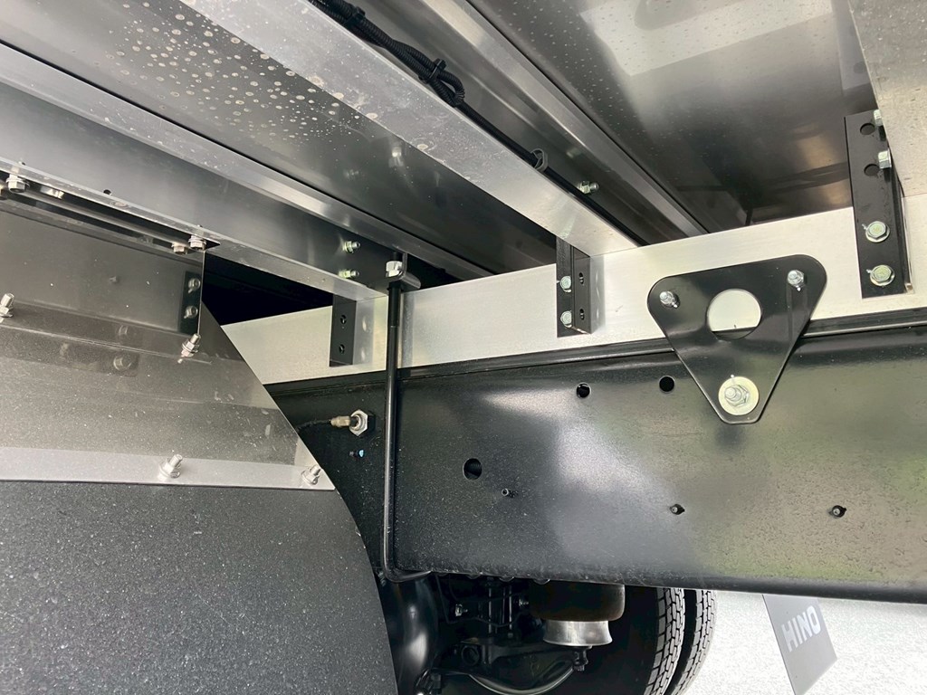シャーシとネタの状態です。|日野 レンジャー 2KG-FD2ABG(2WD)の写真6