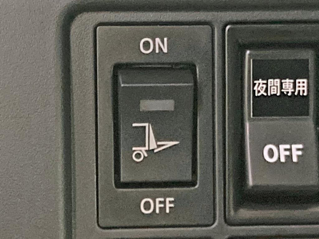 ゲートのメインスイッチです。|日野 レンジャー 2KG-FD2ABG(2WD)の写真27