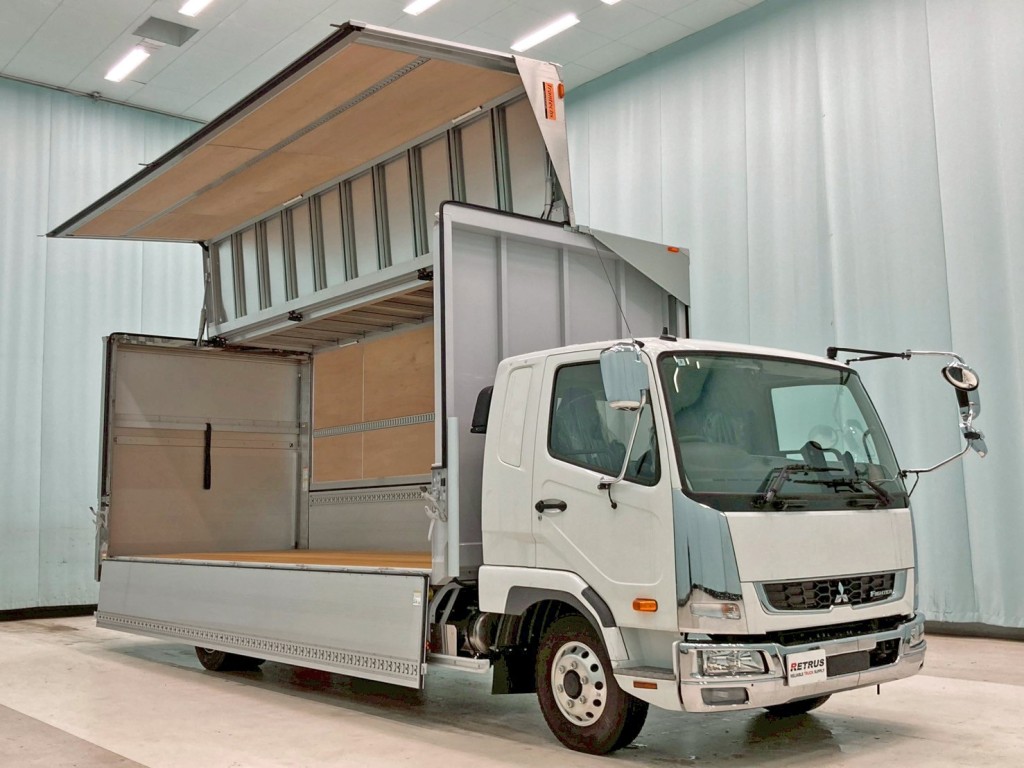 ホイールはアルミ製です。|三菱 ファイター 2KG-FK65Fの写真4