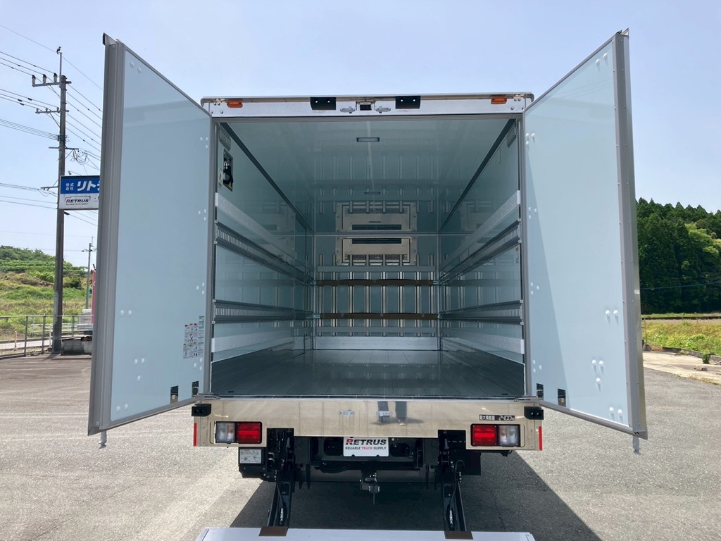 リヤドアは90度ストッパー付きです。|日野 レンジャー 2KG-FD2ABG(2WD)の写真9