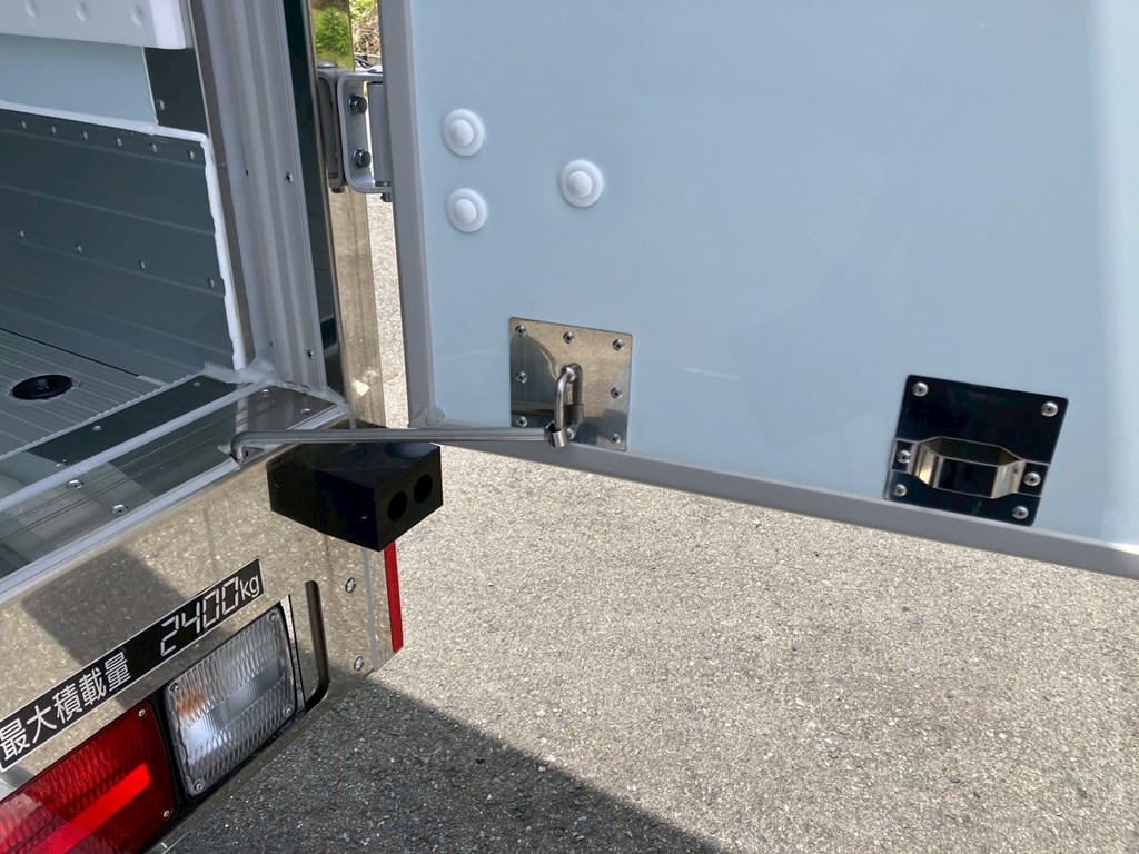 運転席側ストッパーの状態です。|日野 レンジャー 2KG-FD2ABG(2WD)の写真11