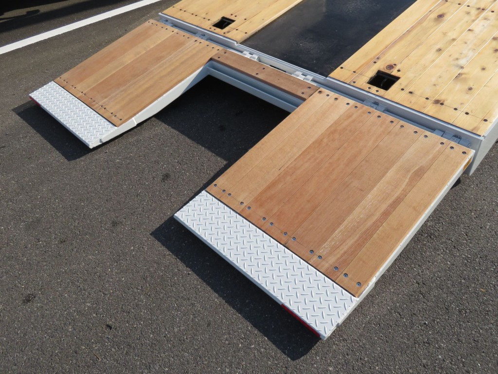 自動歩みの状態です。|三菱 スーパーグレート 2PG-FS80VZの写真12