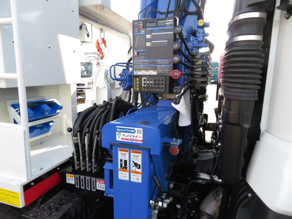 三菱 スーパーグレート 2PG-FS80VZの写真15