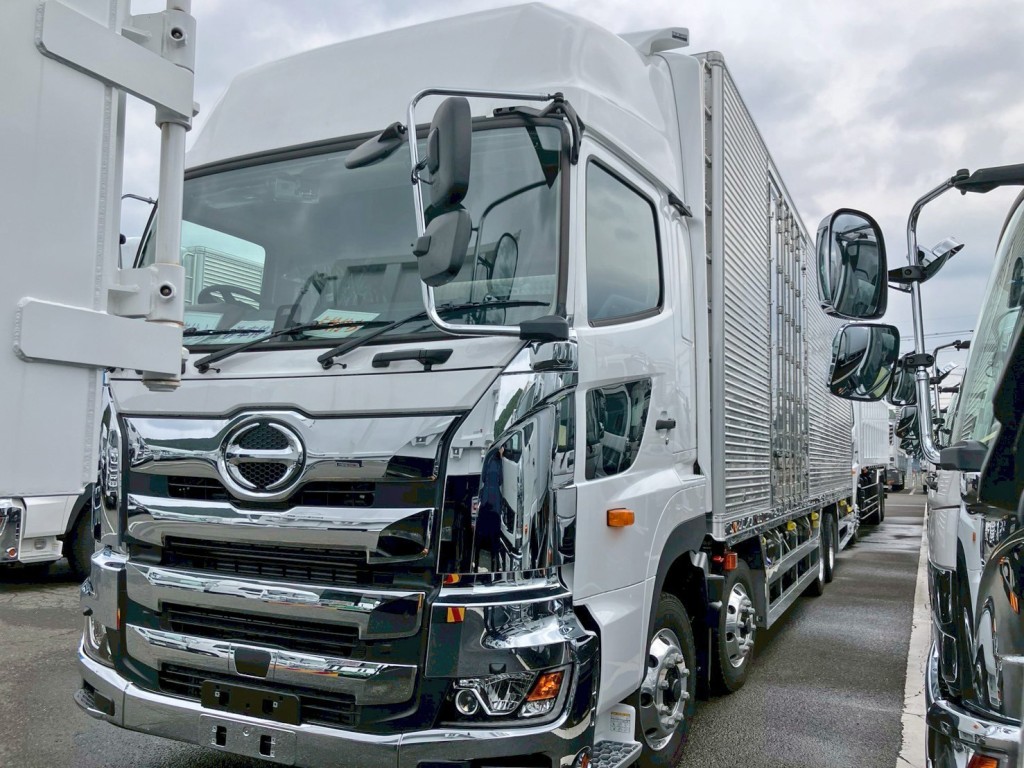 日野 プロフィア 2DG-FW1AHCの写真1