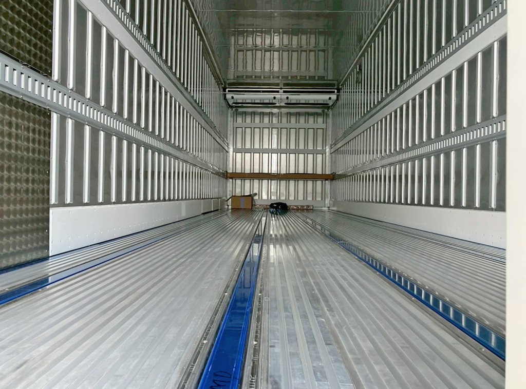 日野 プロフィア 2DG-FW1AHCの写真5