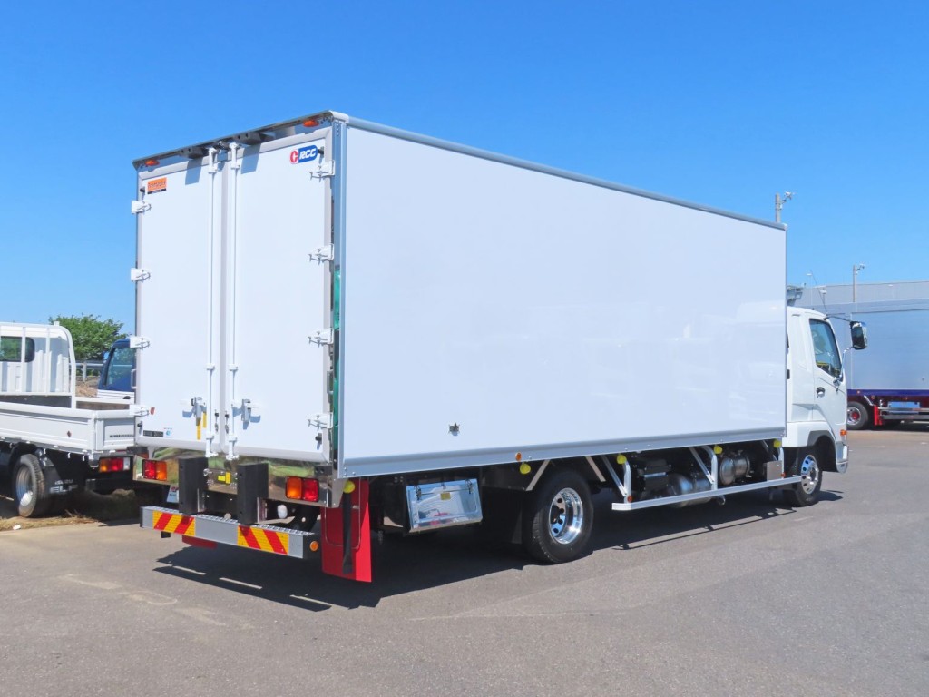 三菱 ファイター 2KG-FK65F(2WD)の写真4