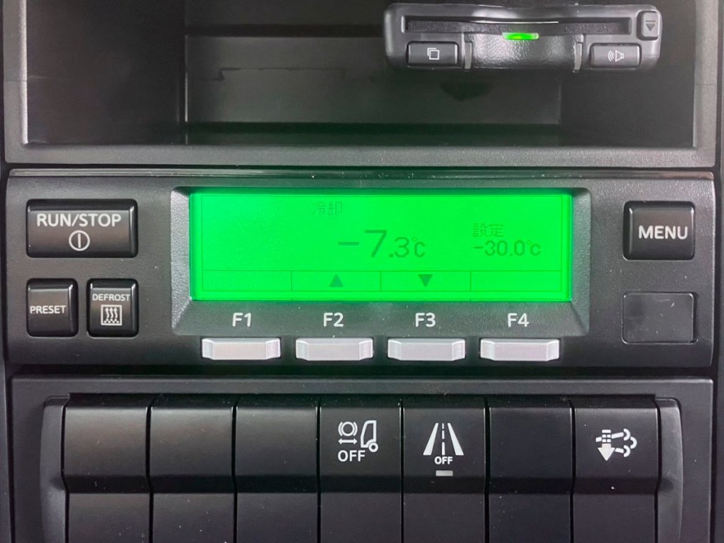 冷凍機は－30℃設定（低温仕様）19.9℃スタート1.5Hで-7.3℃確認済みです。|三菱 ファイター 2KG-FK65F(2WD)の写真21