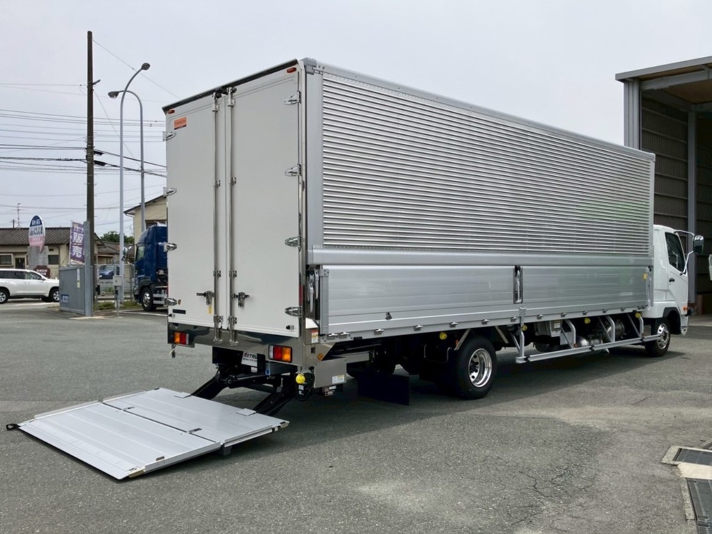 三菱 ファイター 2KG-FK65F(2WD)の写真4