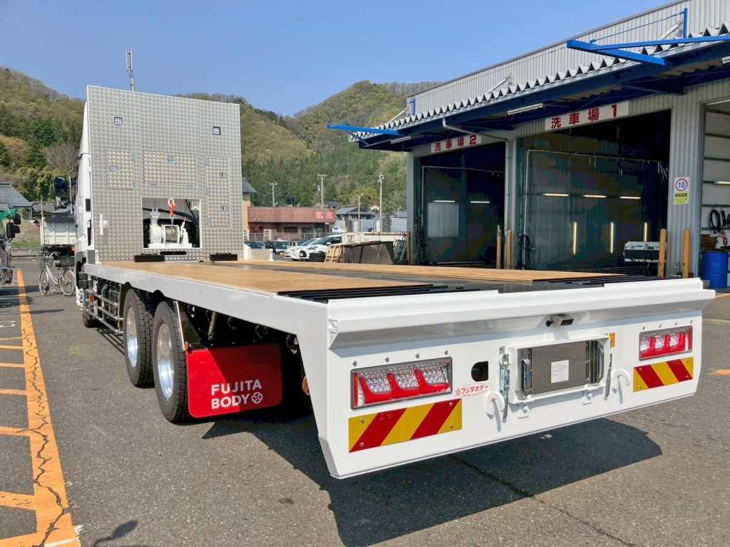 日野 プロフィア 2DG-FS1AJEの写真2