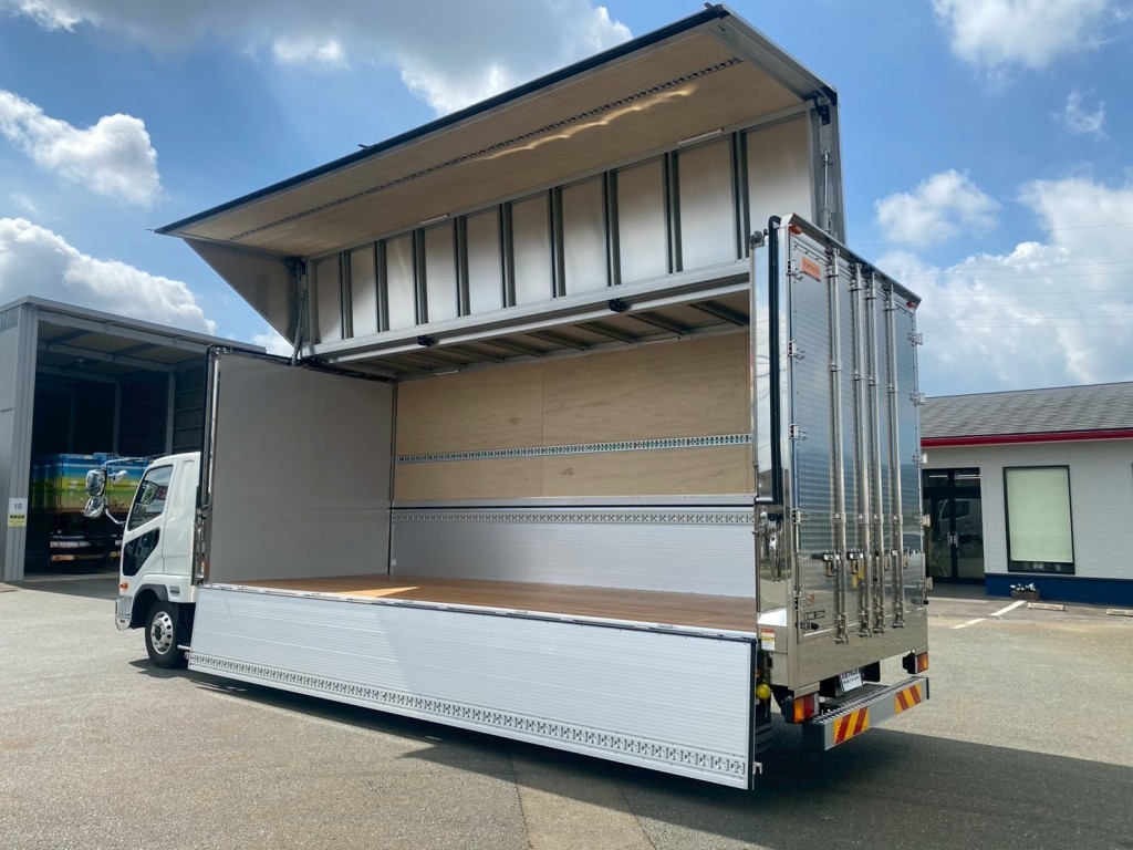 三菱 ファイター 2KG-FK65F(2WD)の写真4