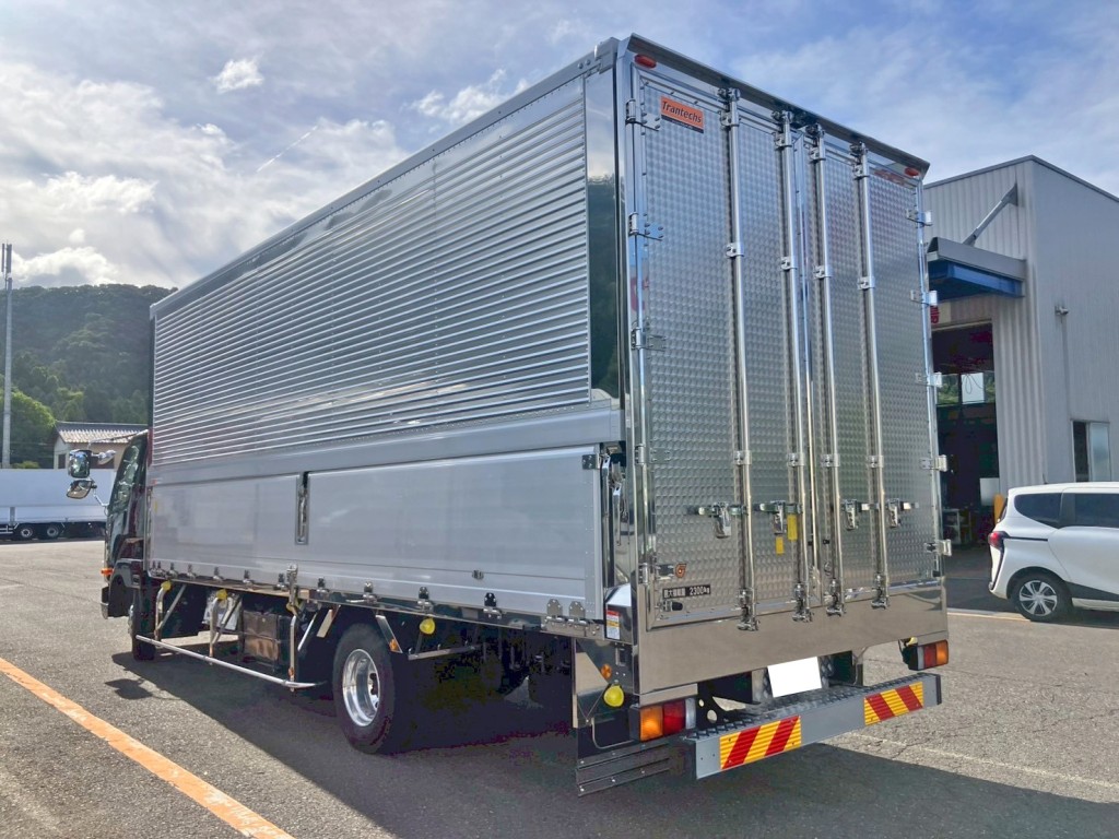 三菱 ファイター 2KG-FK65F(2WD)の写真3