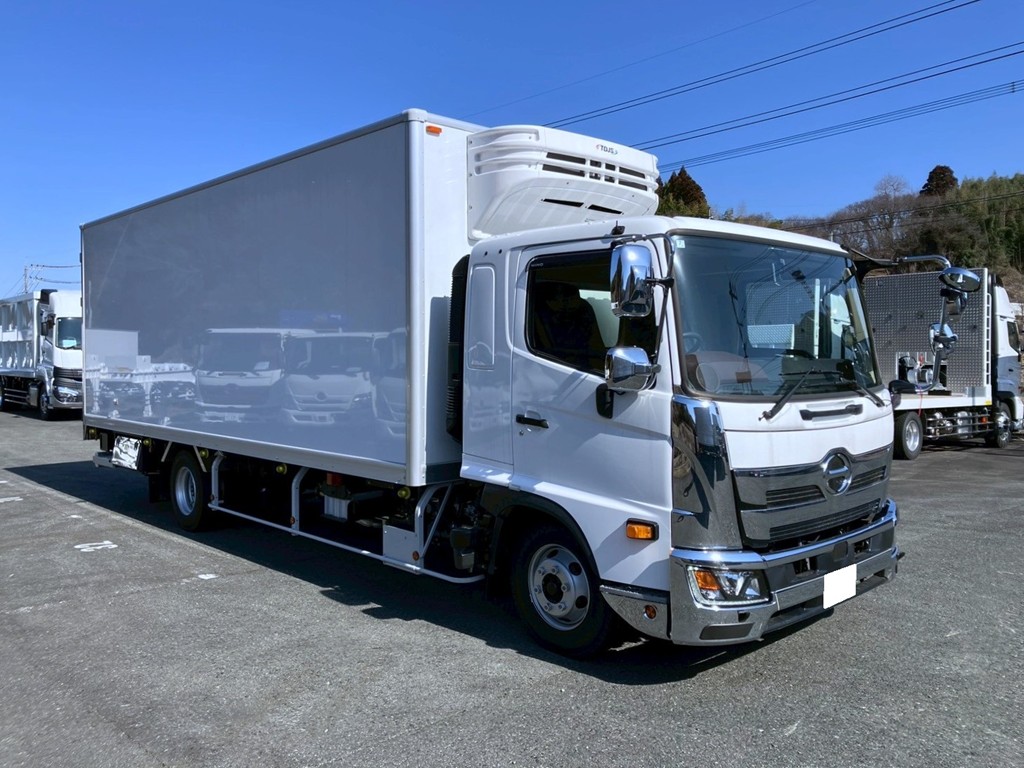日野 レンジャー 2KG-FD2ABG(2WD)の写真2