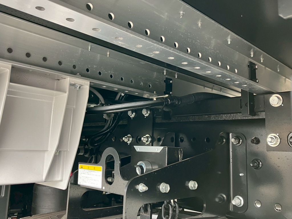 シャーシとネタの状態です。|日野 プロフィア 2DG-FW1AHCの写真6