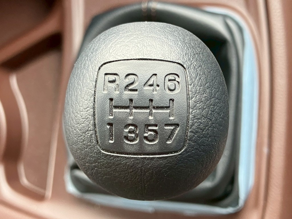 MT7速です。|日野 プロフィア 2DG-FW1AHCの写真19