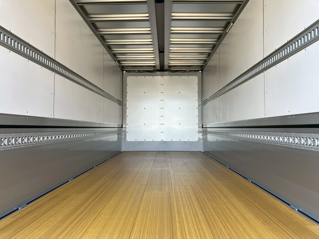 センタービームレスです。|日野 レンジャー 2PG-FD2ABG(2WD)の写真10