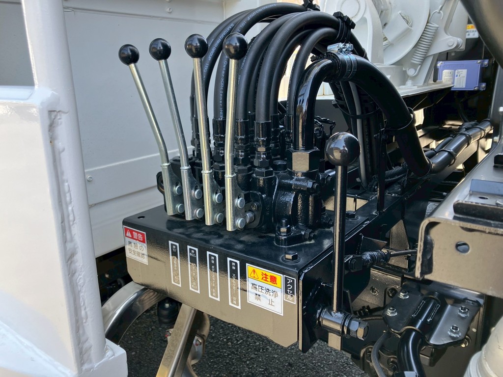 20|日野 プロフィア 2DG-FQ1AJCの写真20